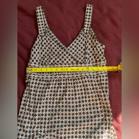 Ann Taylor Geometric Black and White Knit Dress - Picture 4 of 9